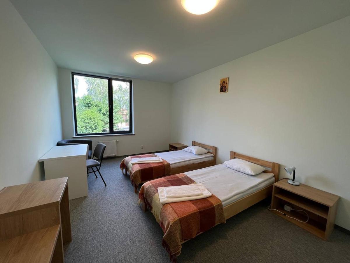 Ucu Inn - Кімнати Для Гостей Lviv Eksteriør billede