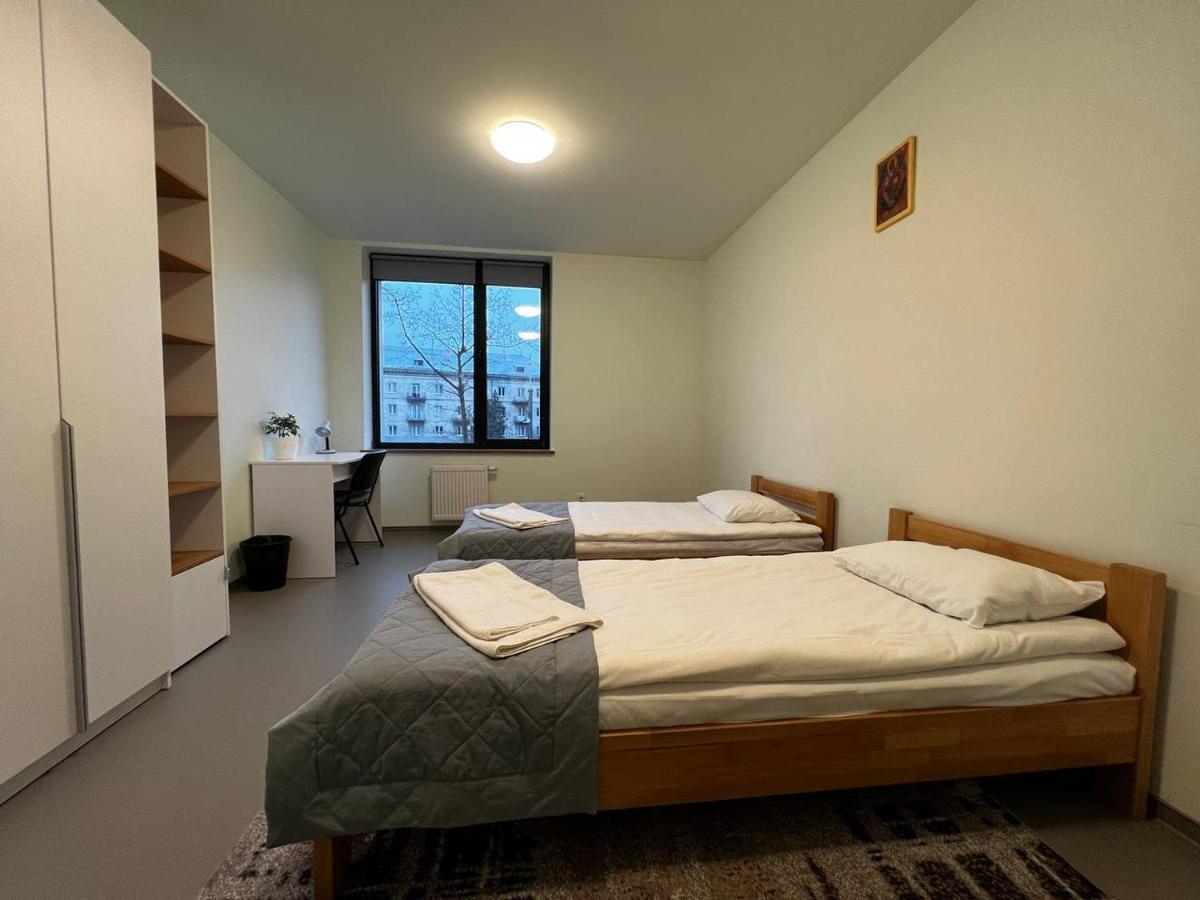 Ucu Inn - Кімнати Для Гостей Lviv Eksteriør billede