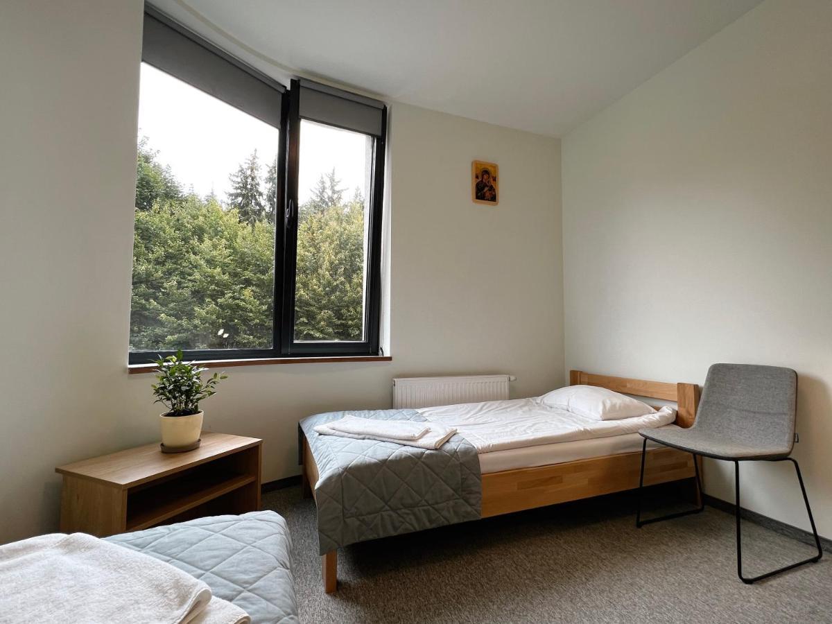 Ucu Inn - Кімнати Для Гостей Lviv Eksteriør billede